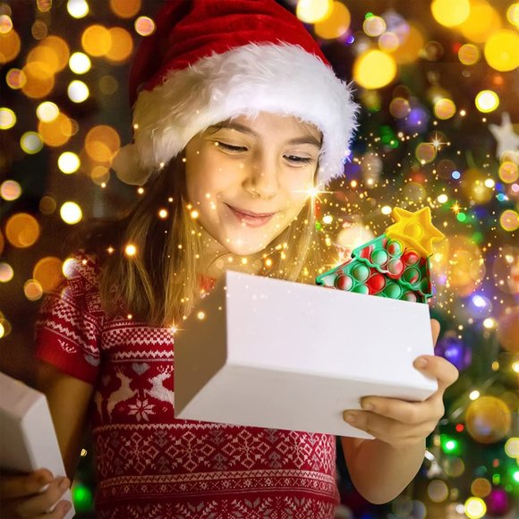 Popping easter bubble pop | Tree Red Christmas Pop It Fidget Toys - Picture 2 of 8